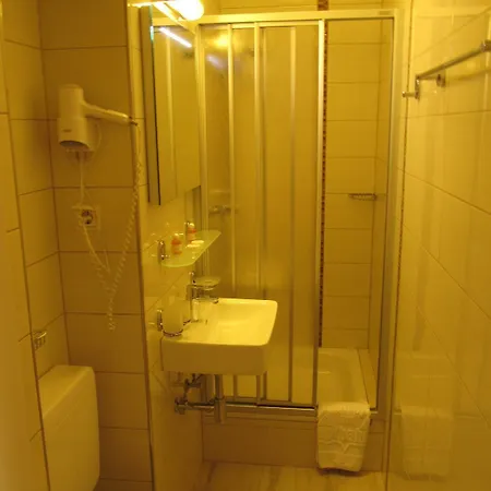 Hotel Am Hauptbahnhof 3*