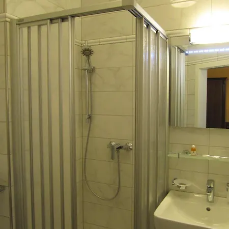 Am Hauptbahnhof Schwerin (Mecklenburg-Vorpommern)