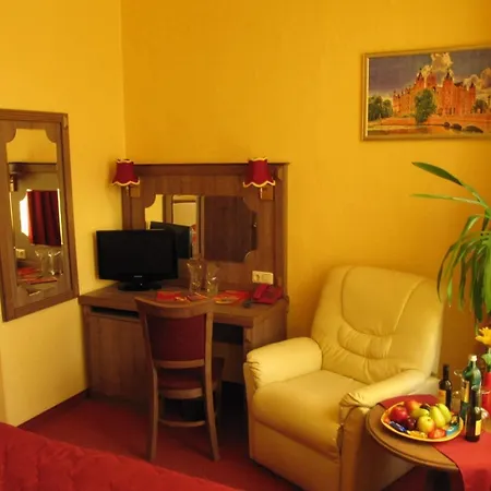 Am Hauptbahnhof 3* Schwerin (Mecklenburg-Vorpommern)