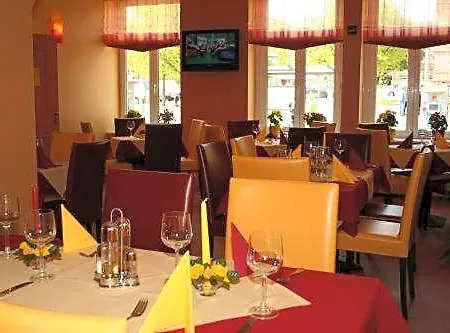 Hotell Am Hauptbahnhof 3*