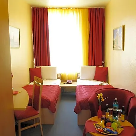 Am Hauptbahnhof Hotell 3*