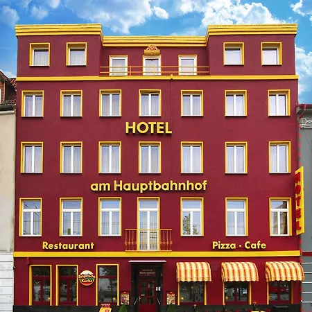 Am Hauptbahnhof Schwerin (Mecklenburg-Vorpommern)