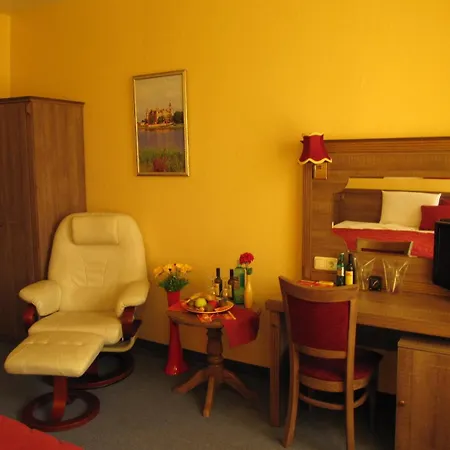 Am Hauptbahnhof 3* Schwerin (Mecklenburg-Vorpommern)