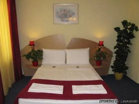 Otel Am Hauptbahnhof Schwerin (Mecklenburg-Vorpommern)