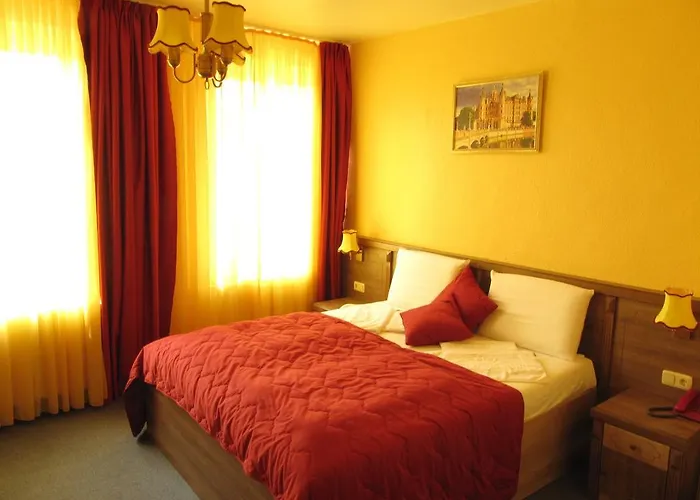 Am Hauptbahnhof Schwerin (Mecklenburg-Vorpommern)